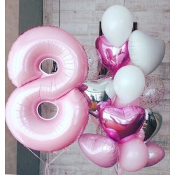 Фонтан из розово-белых шаров с сердцами и цифрой 8
