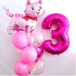 Фонтан из розовых шаров с кошкой и цифрой 3