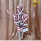 Букет розово-серебряных роз из хромированных шаров