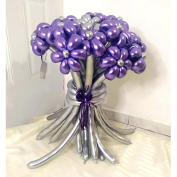 Букет фиолетово-серебряных ромашек (хромированные шары)