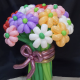 Букет в форме цветка ромашки из пастельных шаров ассорти