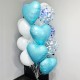 Фонтан из белых и прозрачных шаров с голубыми сердцами