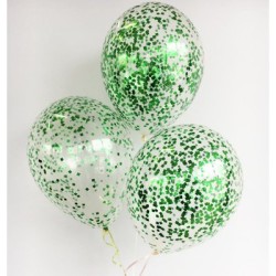 Облако прозрачных шаров с зеленым конфетти
