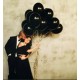 Воздушные шары для фотосессии в черном стиле