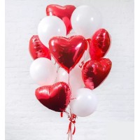 Воздушные шары для влюбленных красные сердечки