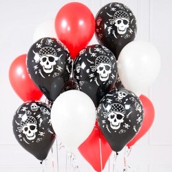 Композиция из черно-красных шаров с рисунком пиратами