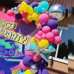 Разноцветная гирлянда из шаров "Party"