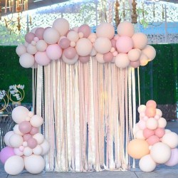 Фотозона из шаров на свадьбу "Дождь Любви"