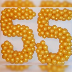 Цифра 55 из золотых шаров