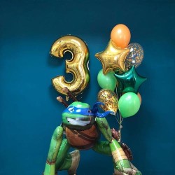 Композиция воздушные шары с цифрой и Леонардо
