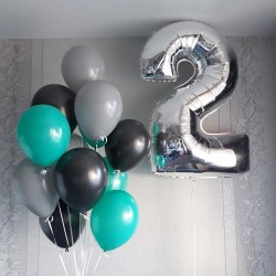 Фонтан из шаров с цифрой 2 на день рождения