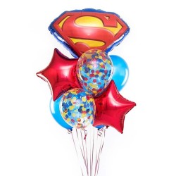 Фонтан из синих шаров со звездами и эмблемой Супермена