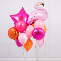 Композиция из розовых и оранжевых шаров со звездой и Фламинго