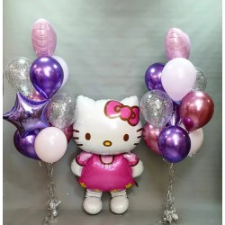 Композиция из фиолетово-розовых хром шаров с Hello Kitty
