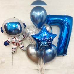 Фонтан из сине-серебряных хром шаров с Космонавтом и цифрой 7