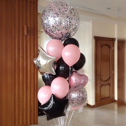 Фонтан из черно-розовых шаров с большим шаром
