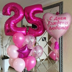 Фонтан из розовых шаров с большим сердцем и цифрой 25