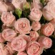 Большой букет кустовой розы бомбастик