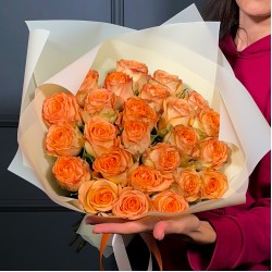 Розы Эквадосткие пионовидные Кантри Хоум 60 см