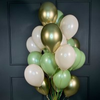 Облако из золотых оливковыхи бежевых шариков
