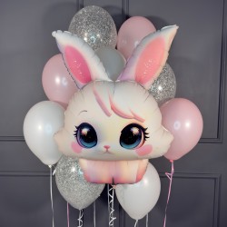 Фонтан из белых и розовых шаров с Зайчиком