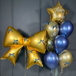 Набор из  шаров со звездой и золотым бантом с синими бантиками