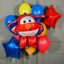 Композиция из ярких шаров с Джетом суперкрылья